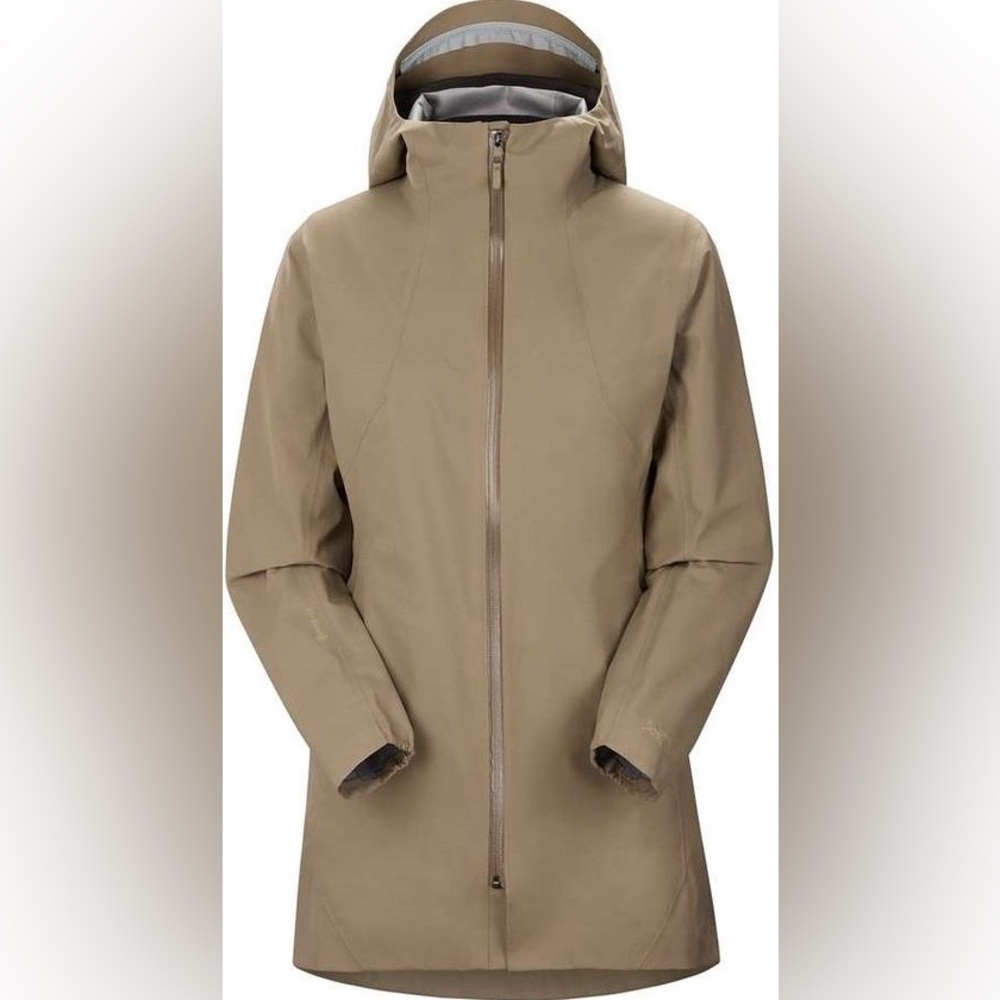 Arc'teryx Codetta Cinch Gortex rain jacket Coat in Fallow M